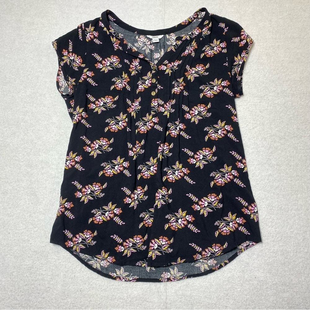 Sonoma Floral Blouse Women’s M Black V-Neck Short Sleeve Pleated Half Button Top